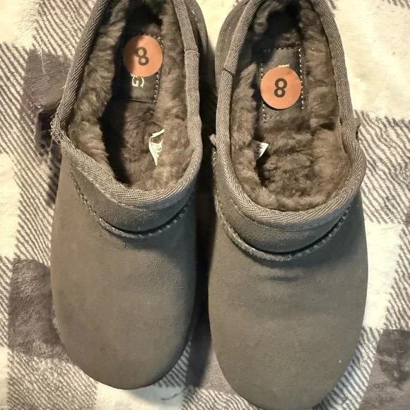 UGG Gray Suede Slip ons - Picture 5 of 6